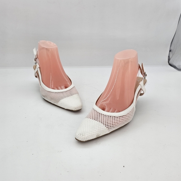 Kenneth Cole Reaction Maggie Mesh Slingback Kitten Heel Pumps White Size 8 - Picture 2 of 15